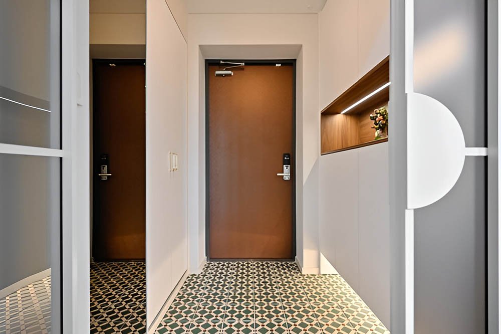 Stain Grade Flush Doors